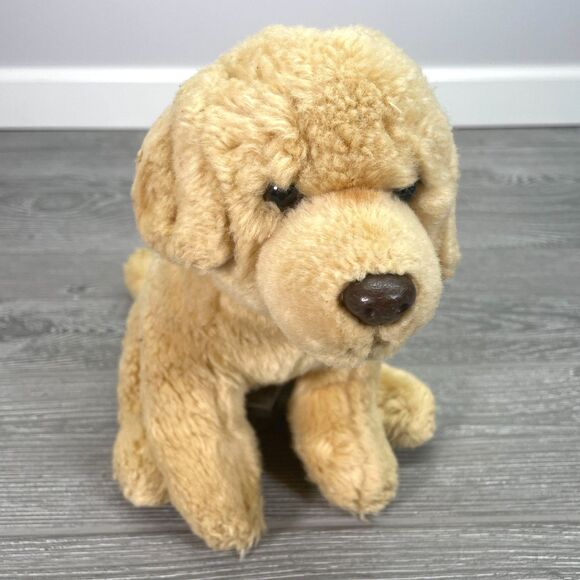 2015 Geoffrey Toys R Us Yellow Labrador Retriever Dog Plush Realistic Golden Lab - Picture 1 of 10